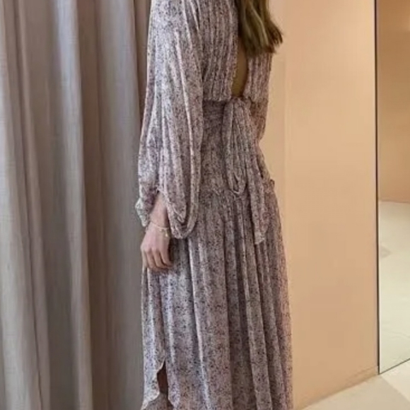 SHONA JOY Paulette Long Sleeve Open Back Midi Dress 12 - Picture 7 of 9